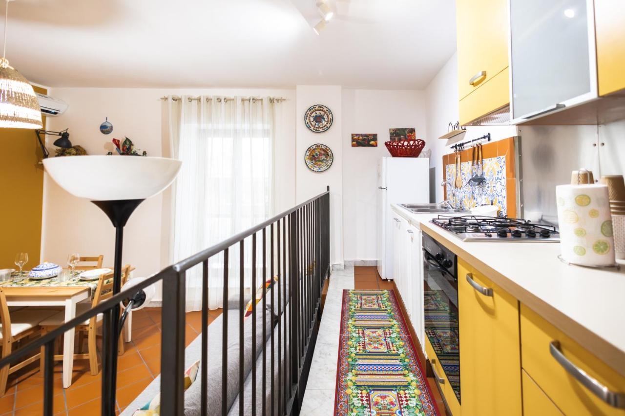 Ferienwohnung Ai Bottonai Casa 23 Palermo Exterior foto