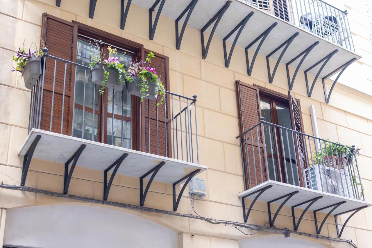 Ferienwohnung Ai Bottonai Casa 23 Palermo Exterior foto